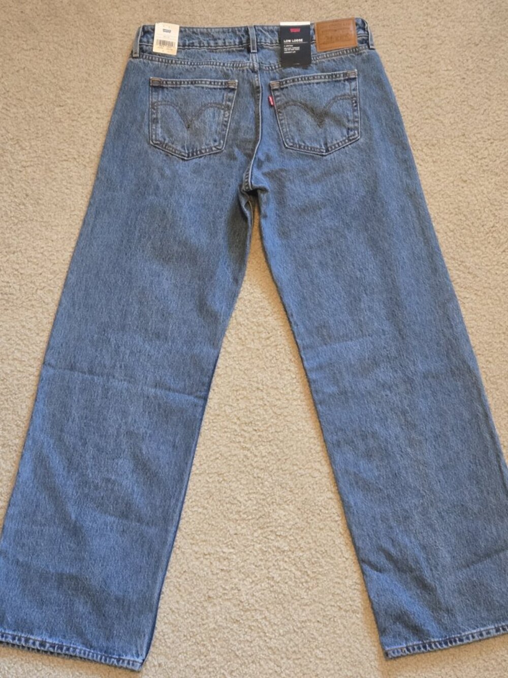 Levi’s Low Loose Jeans 28x32 Medium Wash NWT - Picture 4 of 6
